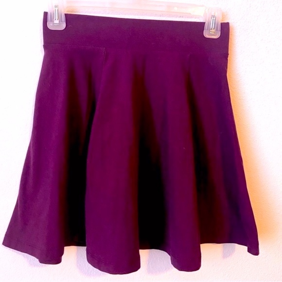 **3/$20** - H&M Divided Deep Purple Skater Fit & Flare Circle Skirt, Sz XS - Picture 6 of 7